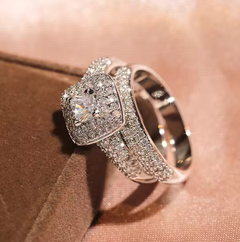 Engagement ring for women