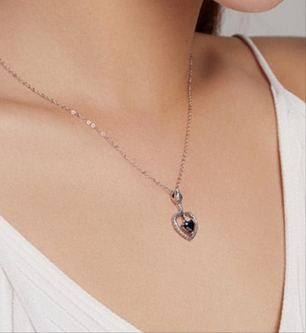 Black Heart Snake Necklace