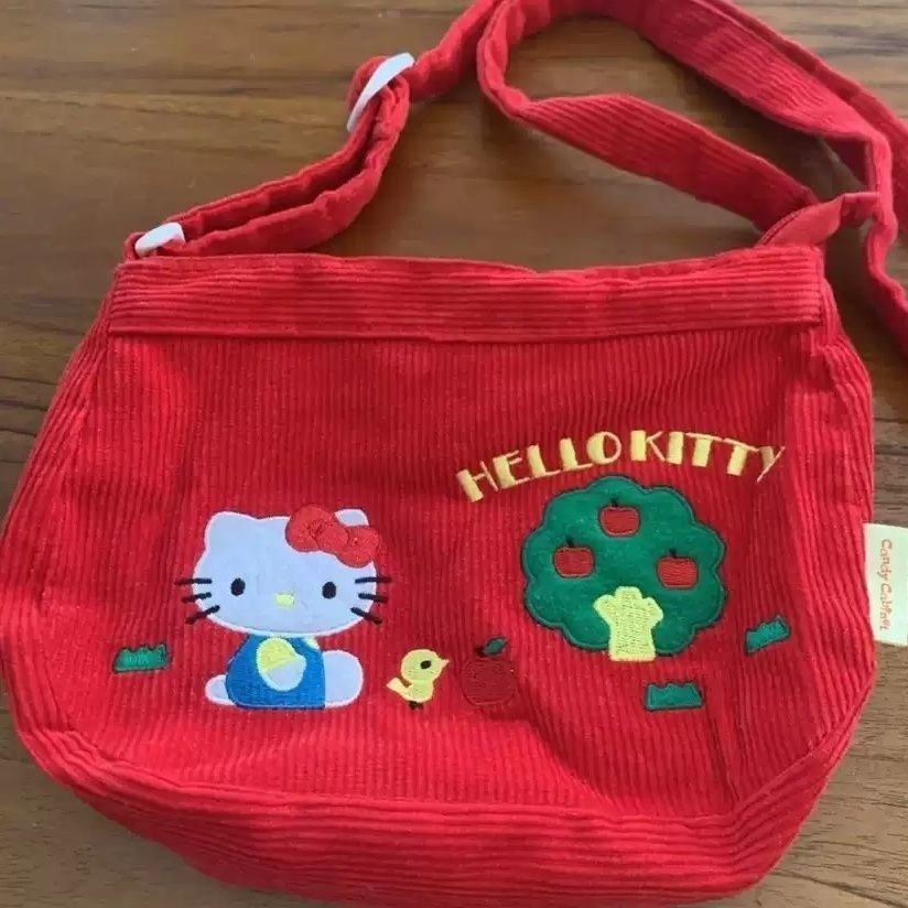 Red Hello Kitty Bag | Stylish & Functional Crossbody Purse