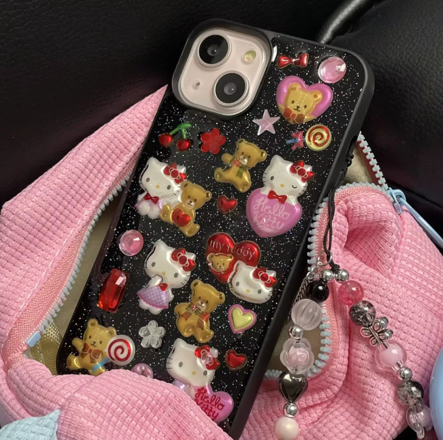 Hello Kitty 3D Case With Pendant