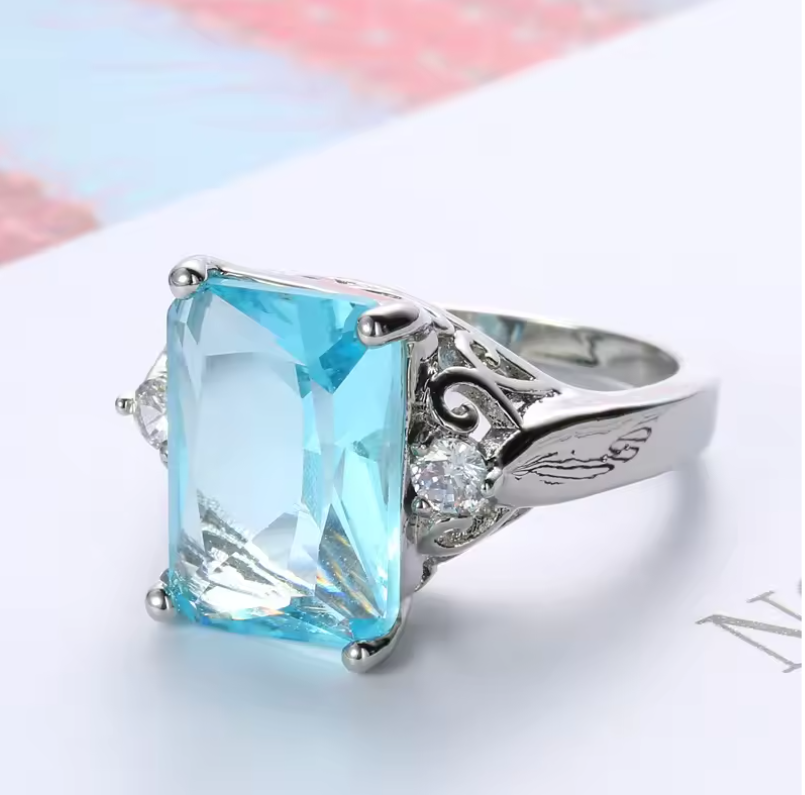 Unique Topaz Ring