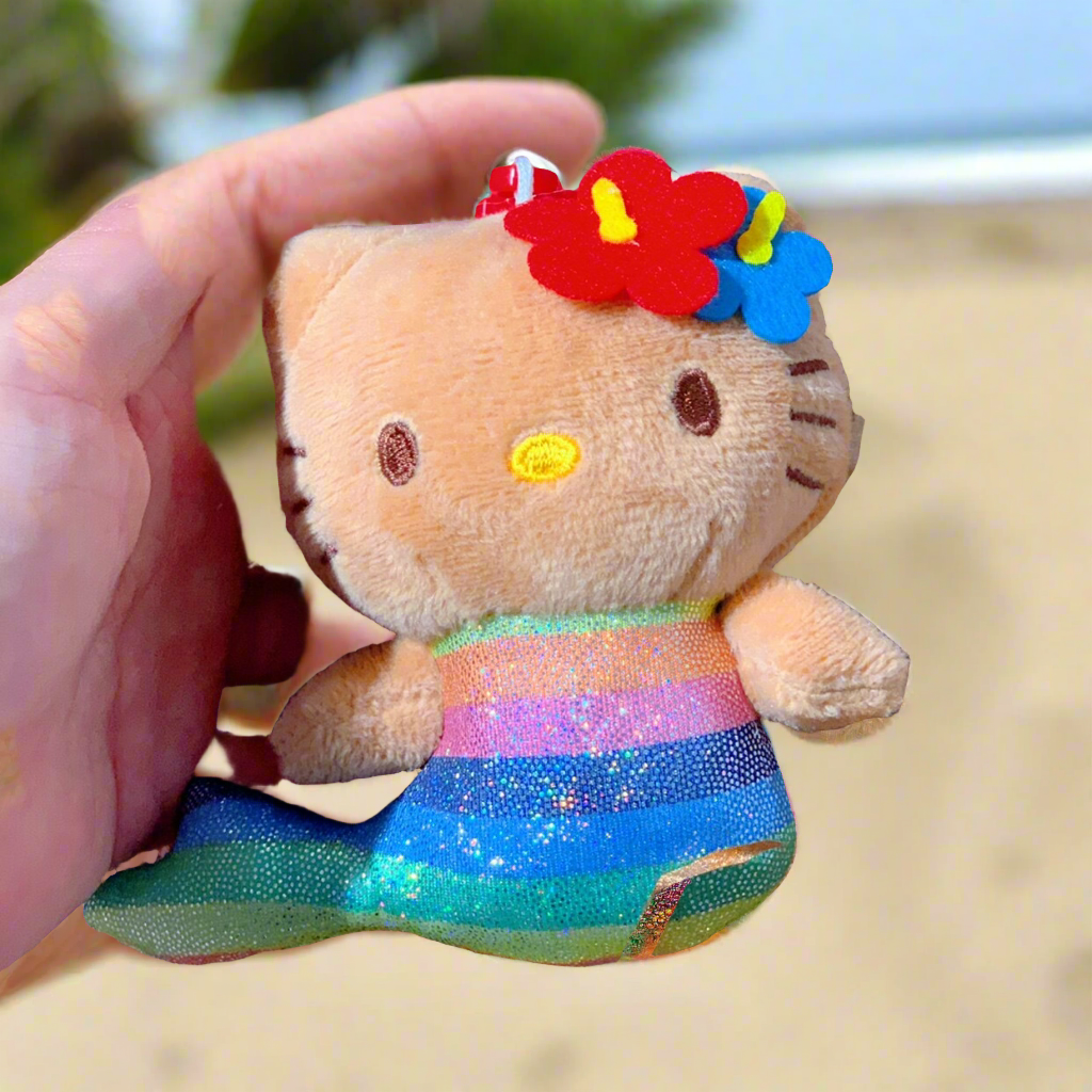 Hawaiian hello kitty keychain 