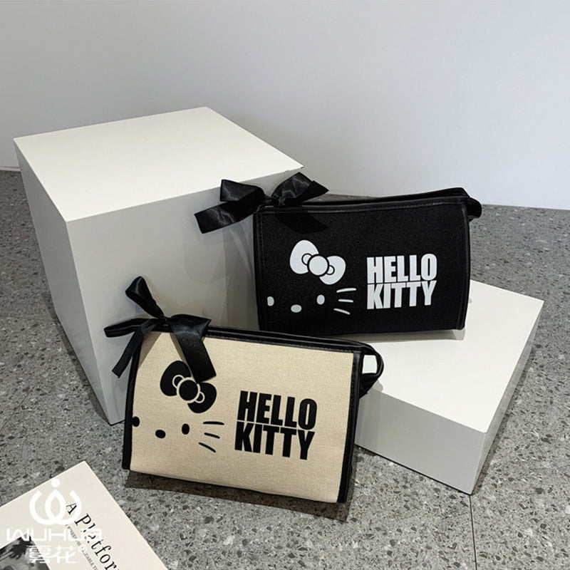 Hello Kitty Tote Bag Black – Stylish & Versatile in 3 Sizes