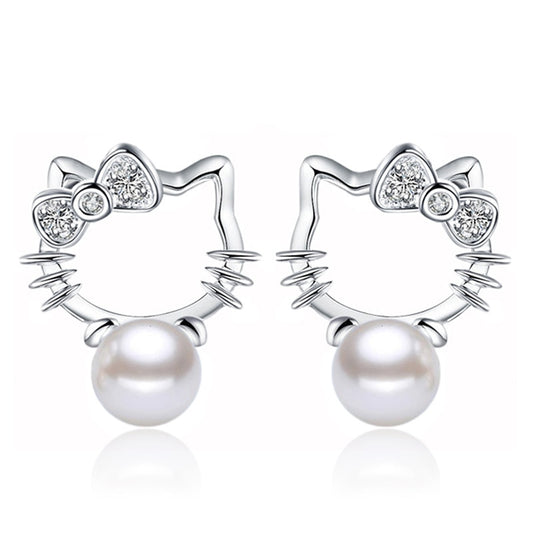 Hello Kitty Zirconia Earrings.