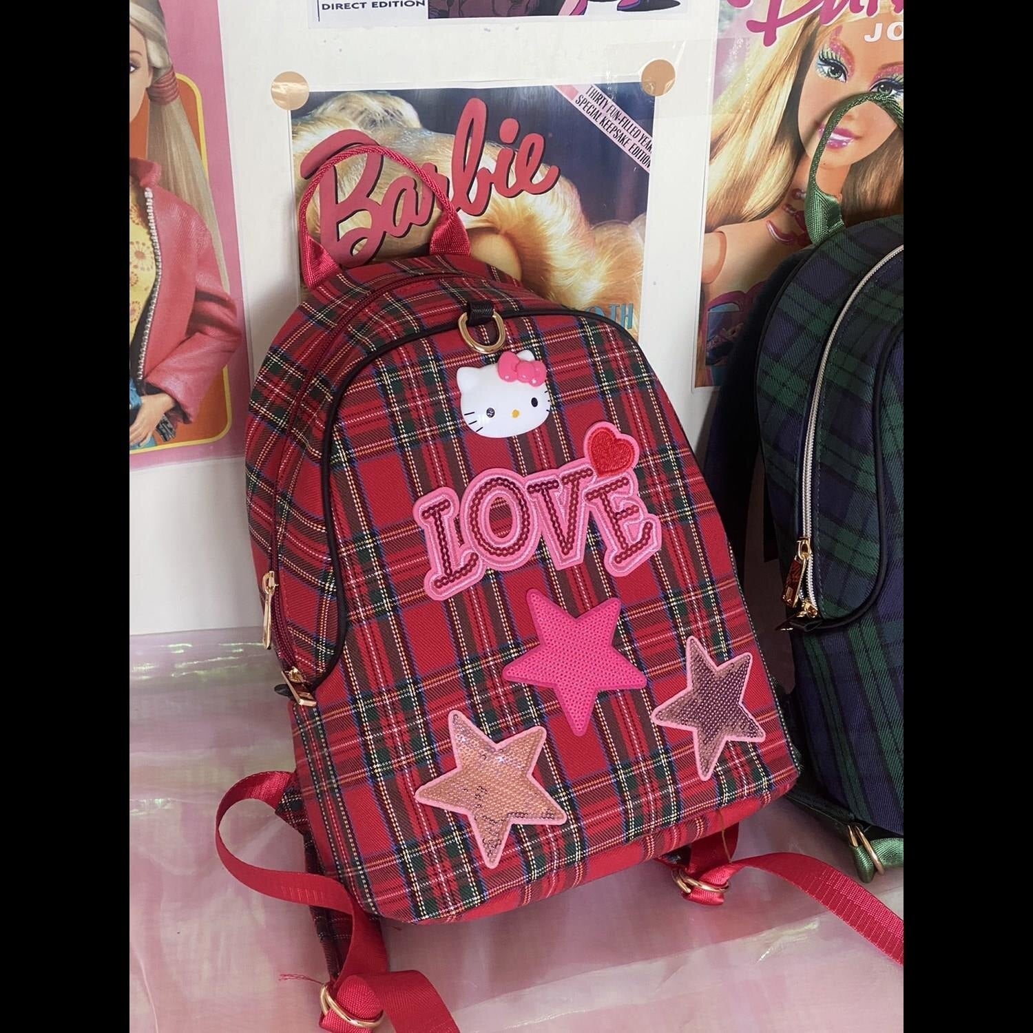 Hello Kitty Bookbag – Cute and Practical for Everyday Use